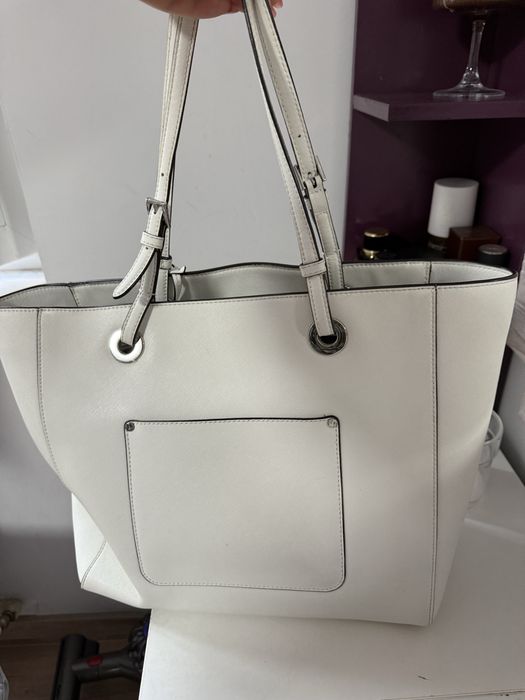 Бяла чанта michael kors