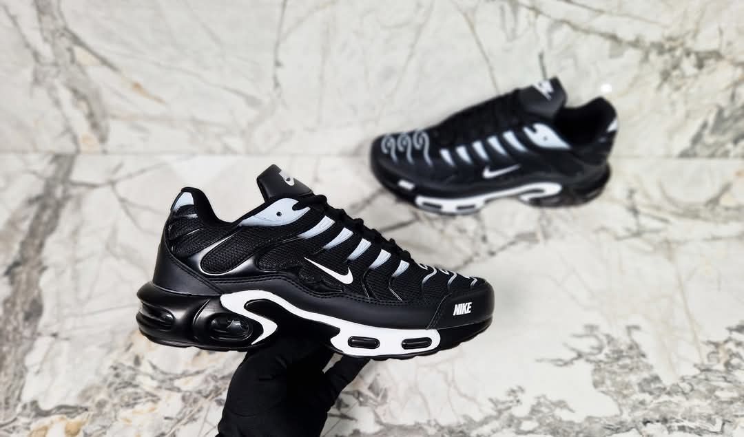 Мъжки маратонки Nike TN