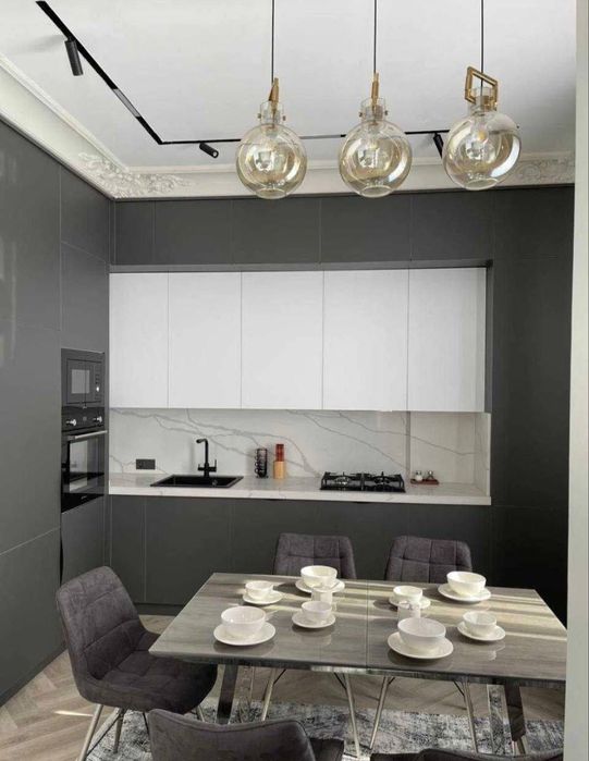 Uzbegim Продается 2 комнатная квартира ремонт ул.Бабура Аэропорт