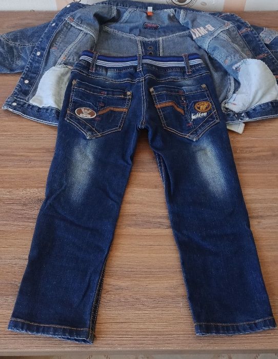 детский джинсовый костюм от 2 до 4 лет
