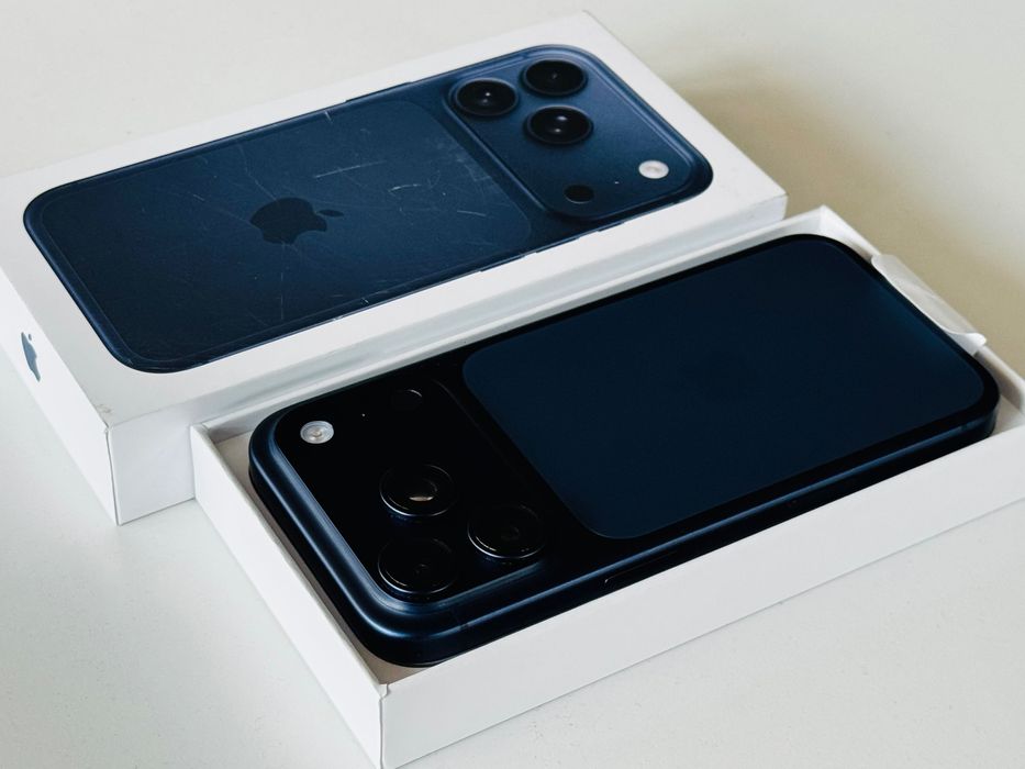 НОВ! Iphone 17 Pro 256GB Blue Гаранция 1 година