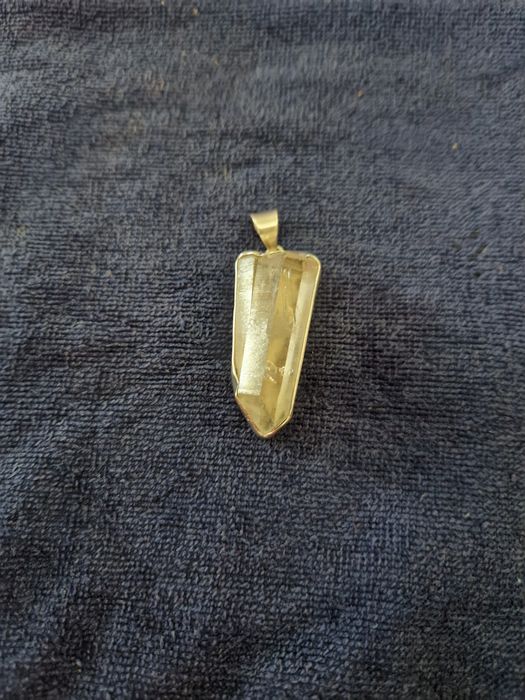 Pandantiv argint cu quart  unicat