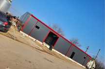 Vând hala metalică 10x30x4m închisă cu panouri sandwich