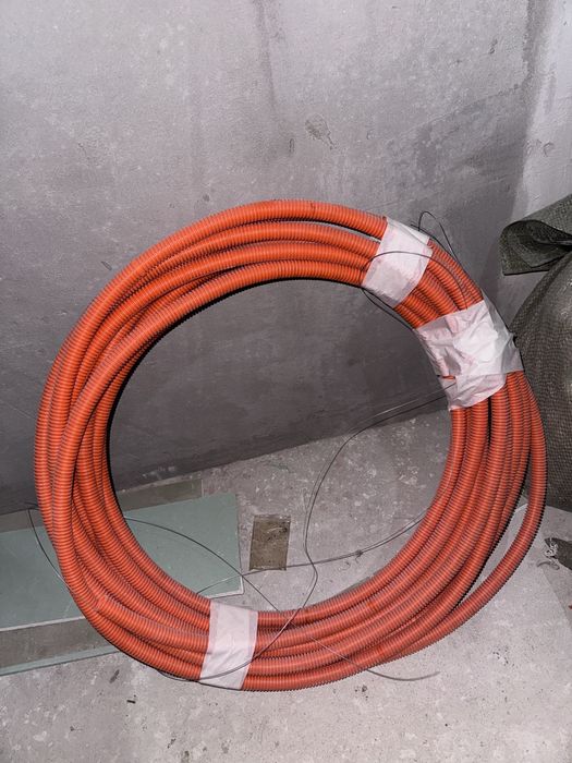 Продам новую гофру