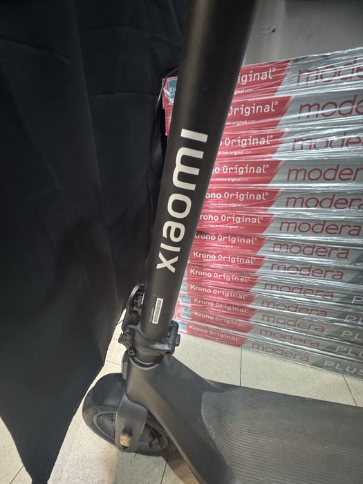 Електрически скутер  XIAOMI Electric Scooter 4 LITE 2GEN