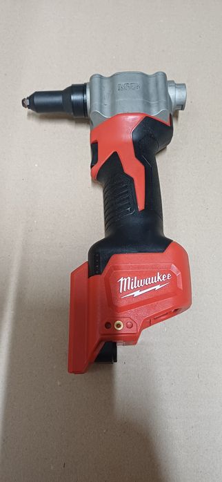 Milwaukee popnituri