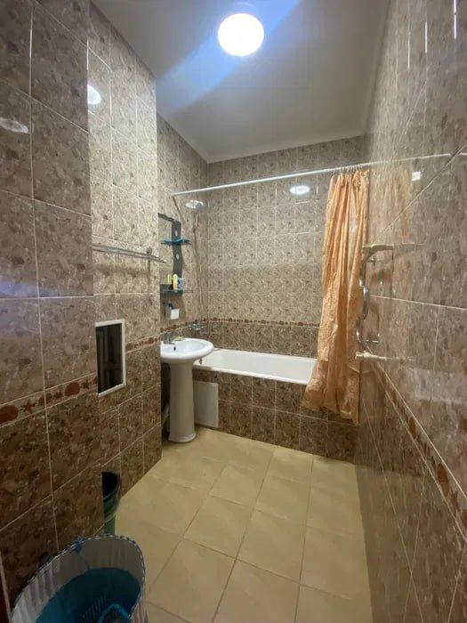 Sergili 5 bekat 2xonali kvartira tartibli insonlar uchun