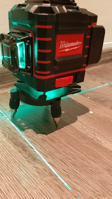 Nivel laser milwaukee