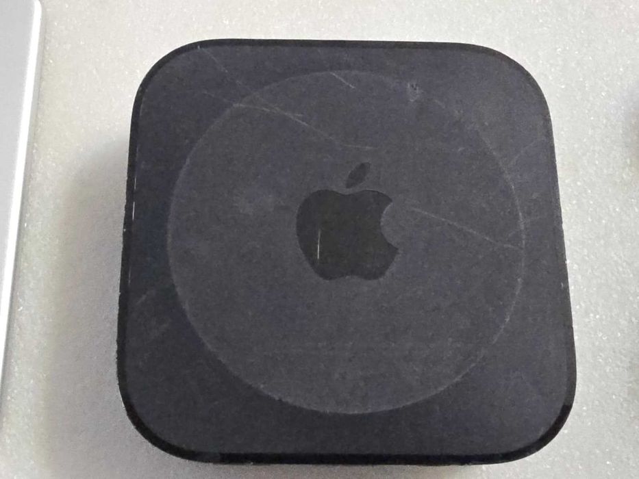 Media Streamer Apple TV (4th Generation) 32GB HD - A1625