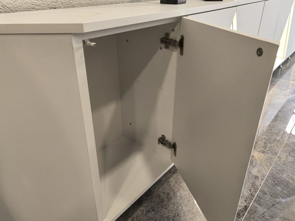Бутикови мебели MDF
