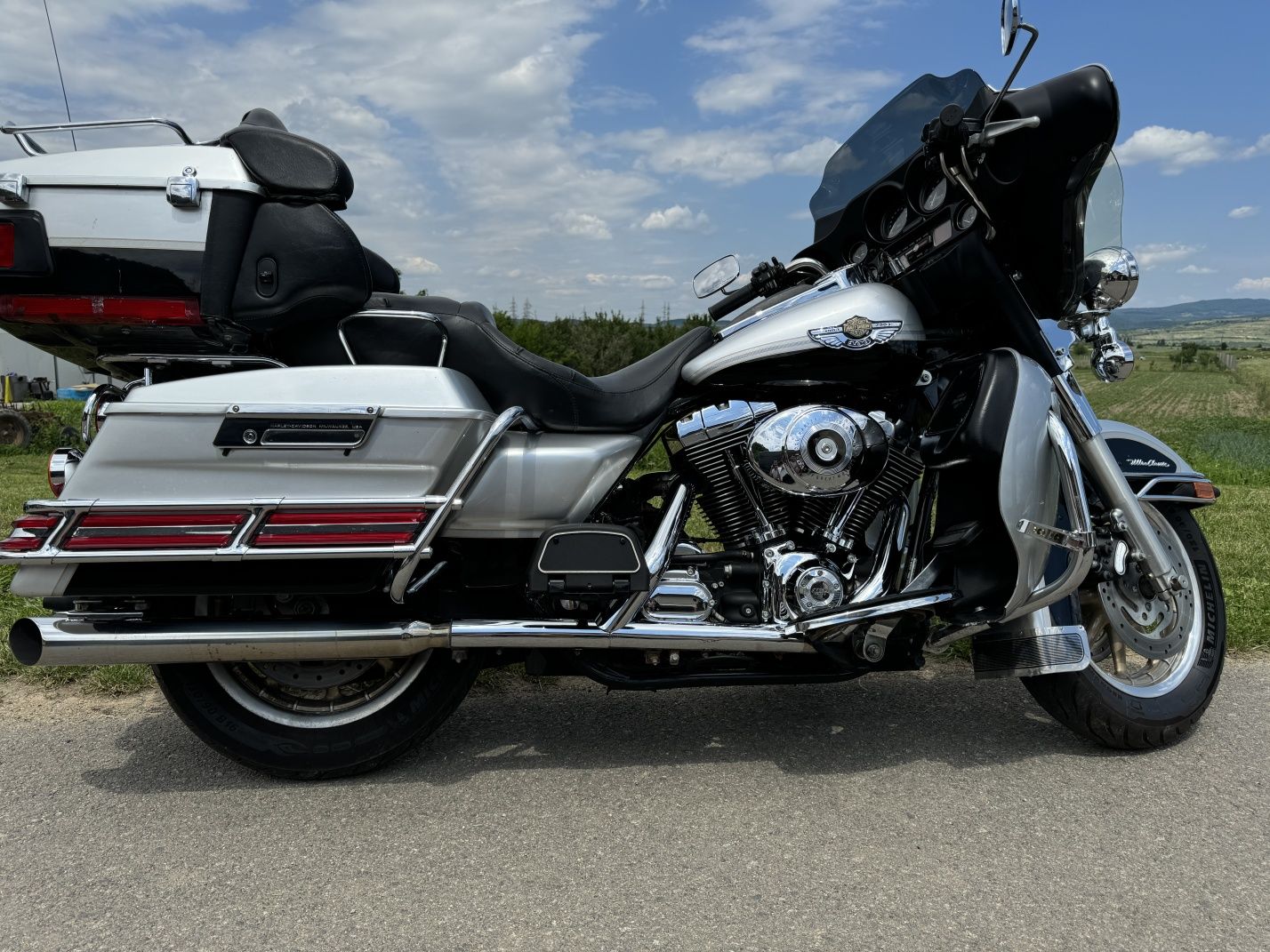 Harley Davidson Electra glide  ANNVERSARY EDITION I