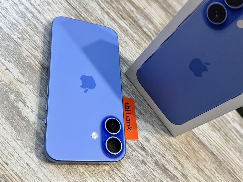 Iphone 16 128 GB Blue 100 % Като Нов Гаранционен