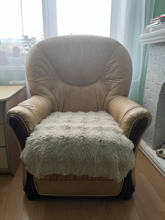 Диван с креслами