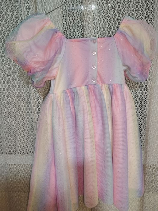 Rochiță  colorată cu sclipici 6 ani