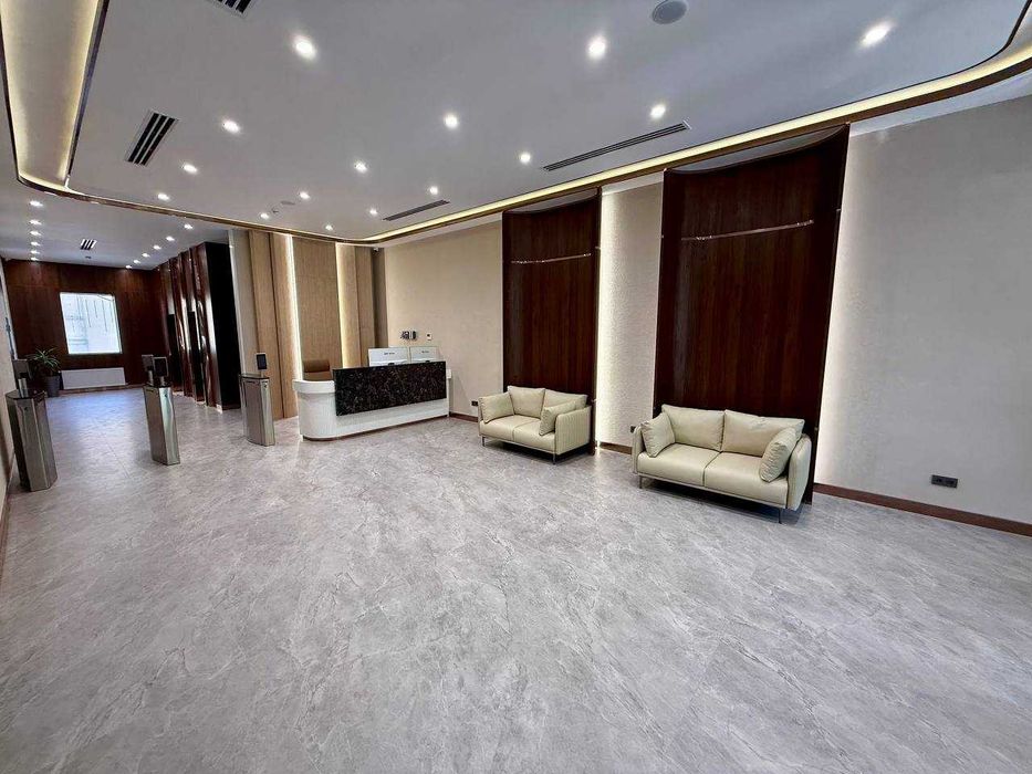 Аренда офисов в Solid Premium | 112–113 м² | Центр города