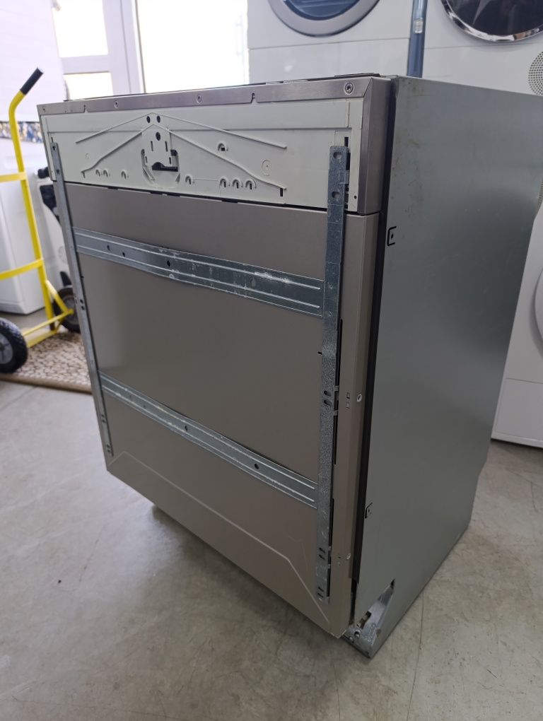 Съдомиялна машина MIELE XXL 60см