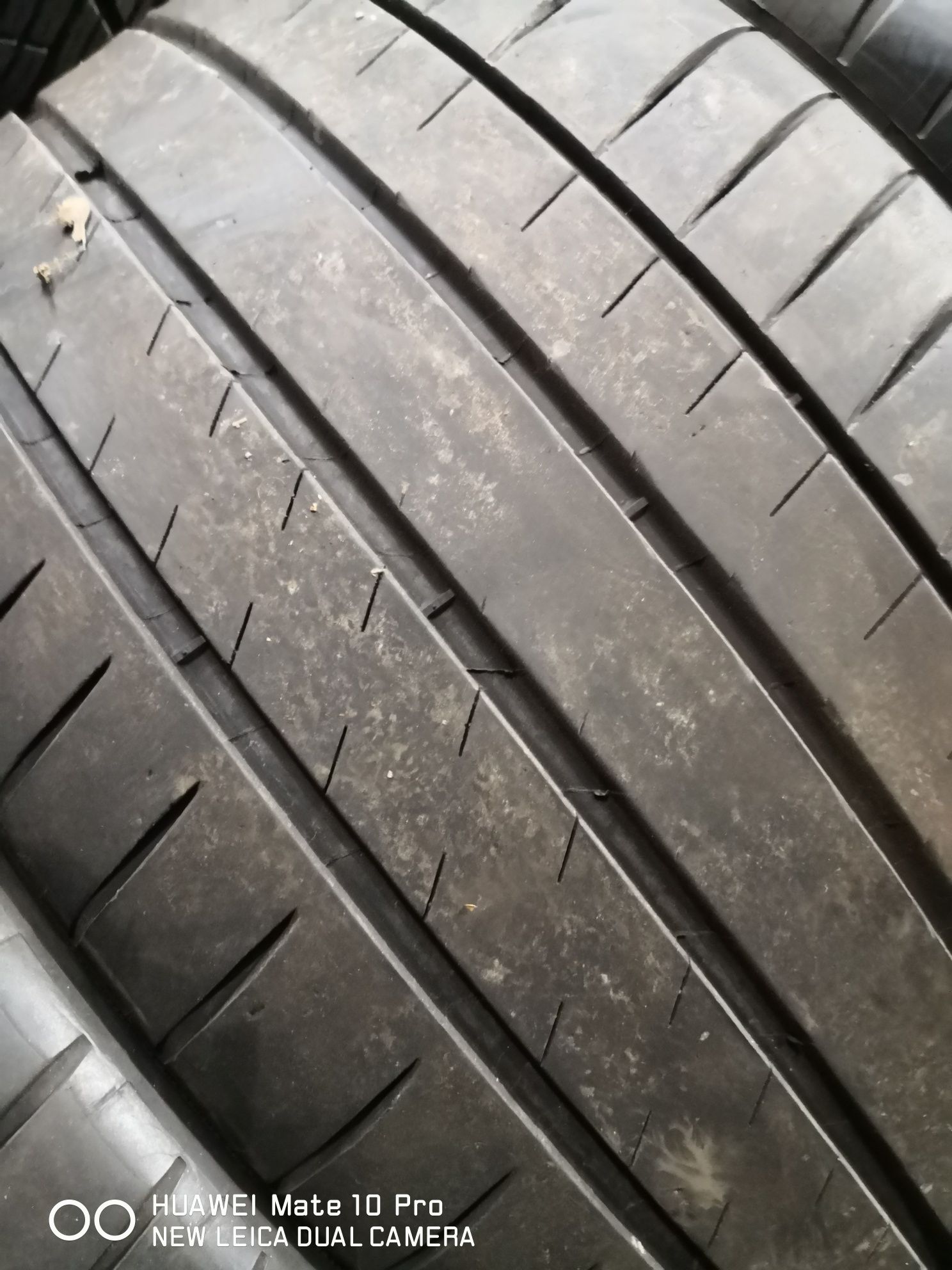 235 35 19 цола гуми гуми Michelin