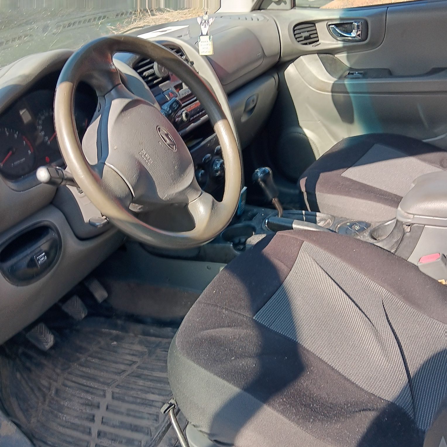 Хюндай Санта фе в отлично състоян 4×4