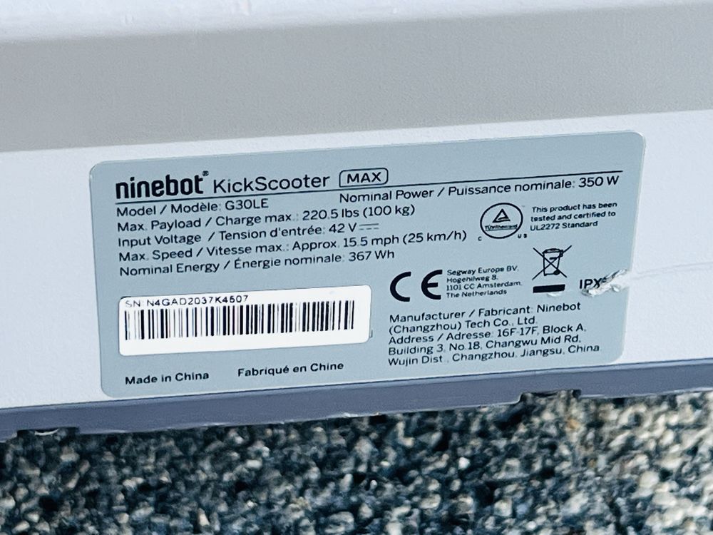 Ninebot KiCK scooter trotineta electrica