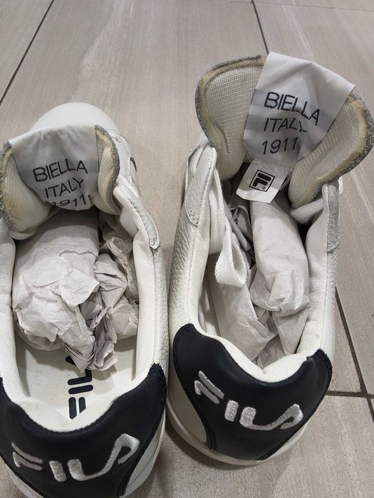 Продавам маратонки Filla