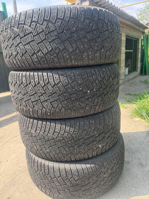 Продам комплет зимней резины Continental R18.