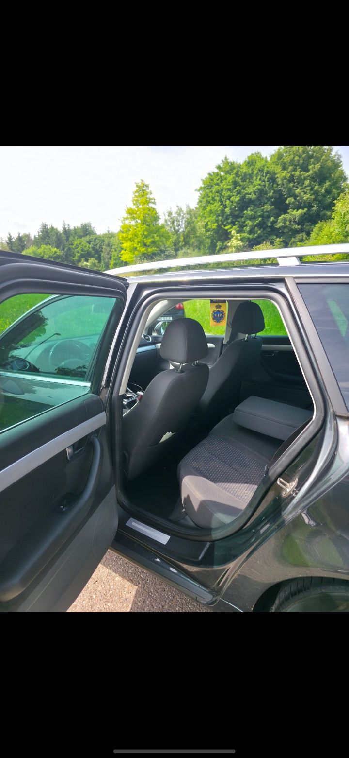 Vând seat Exeo  2.0tdi
