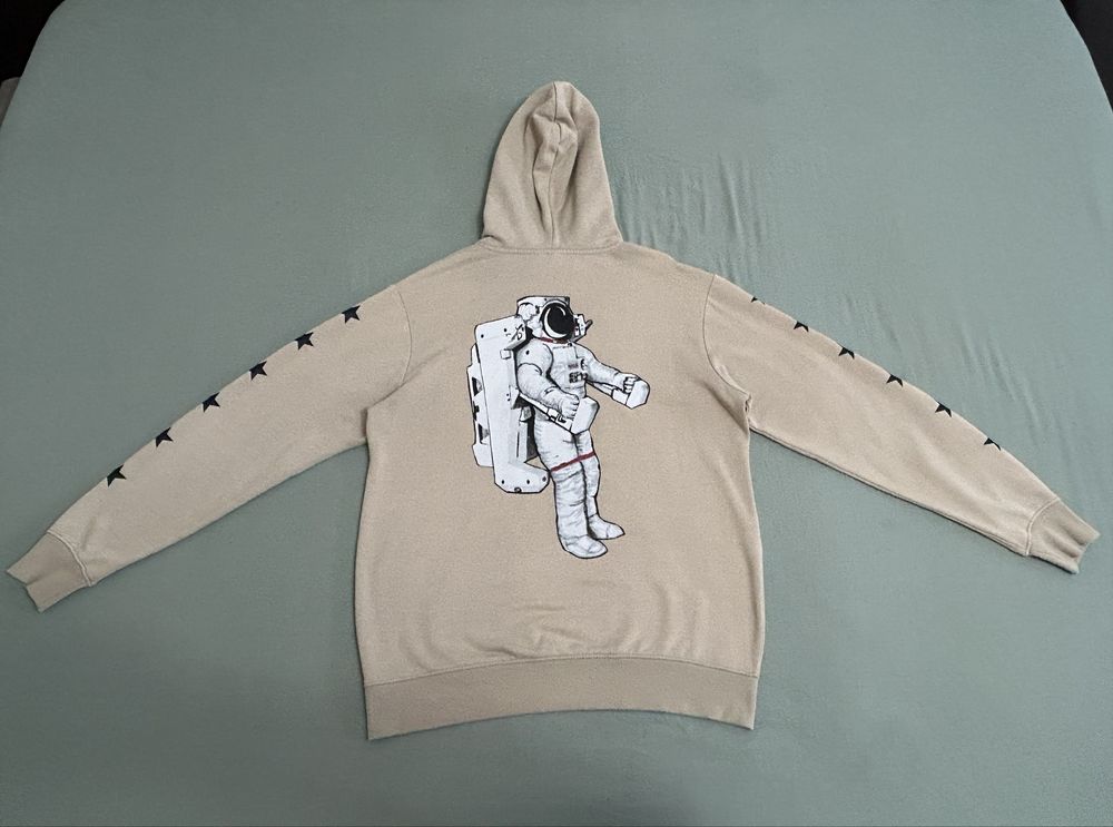 Оригинални пуловери и суичъри - Nike, H&M, LC Waikiki
