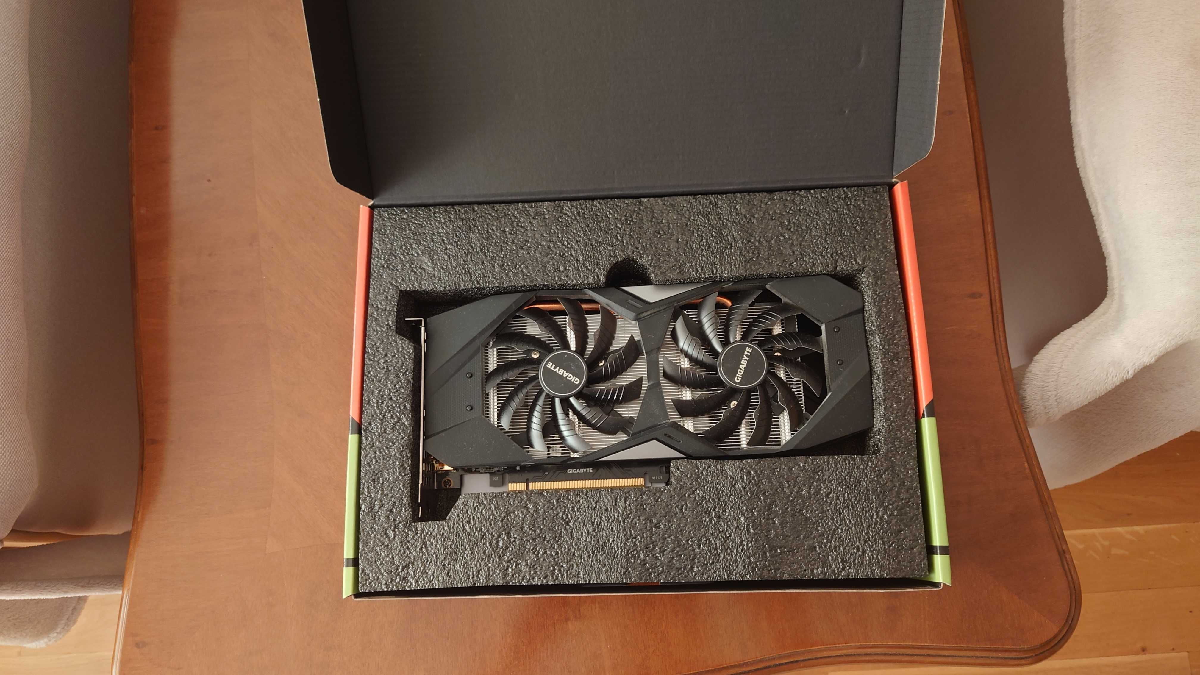 Placa video GIGABYTE RTX2070