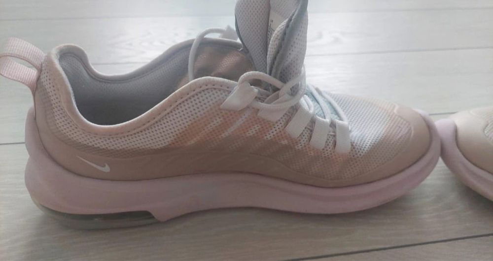 Adidasi Nike Air Max marimea 39