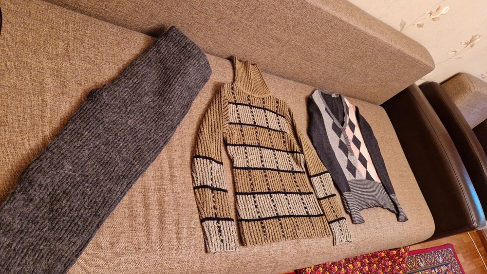 Тёплые кофты,гамаж, джинсовая юбка