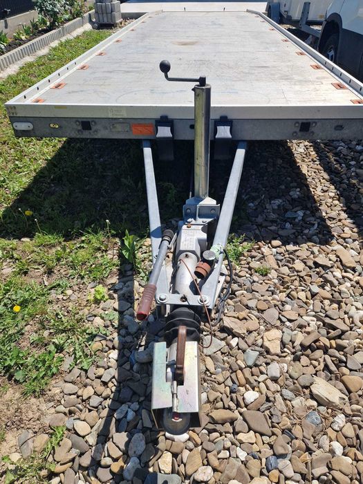 platforma auto vezeko 2016
2 autoturisme