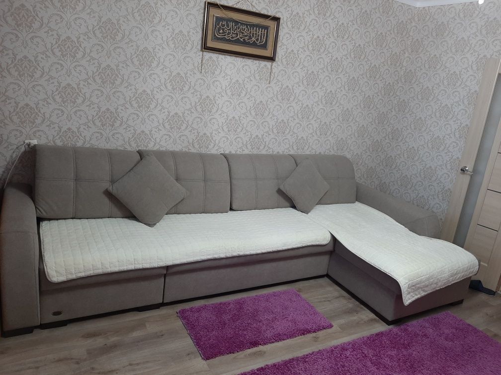 Продам мягкий уголок б/у в отличном состоянии