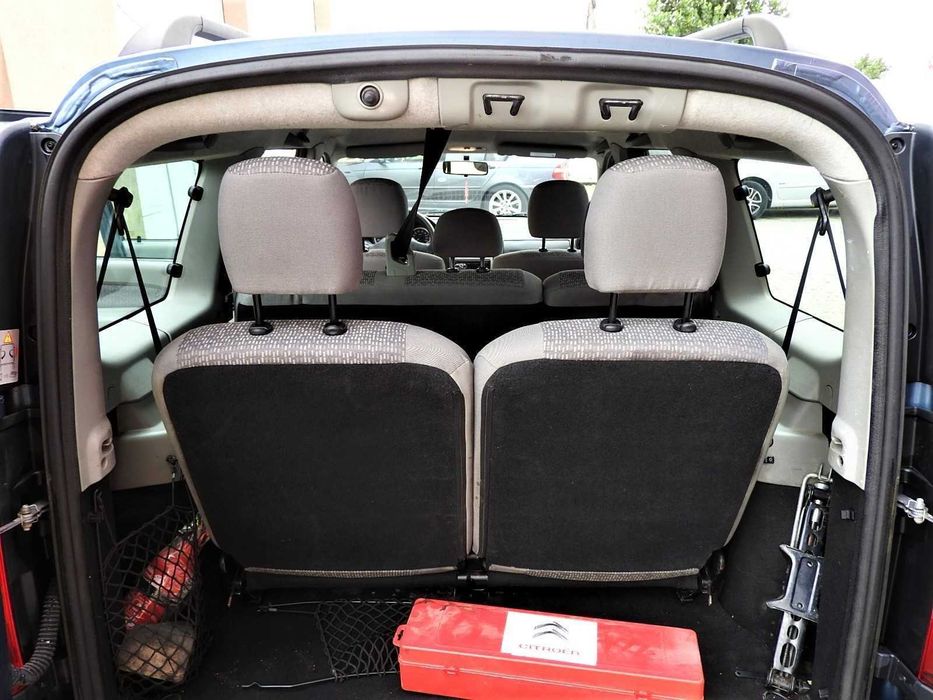 DACIA LOGAN MCV 7 locuri - 1.6 16v - Euro4 - 11.2007 - Laureate