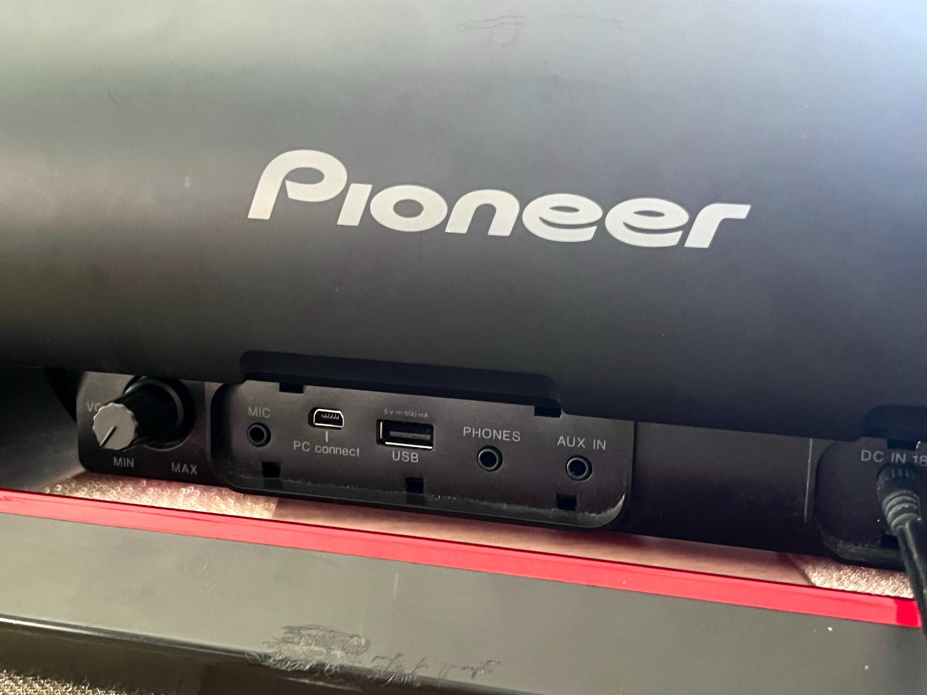 Sistem audio Pioneer STEEZ STZ-D10Z-R Boombox roșu 4GB telecomanda