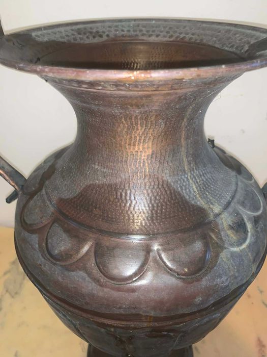 Suport de umbrele sub forma de cupa din cupru