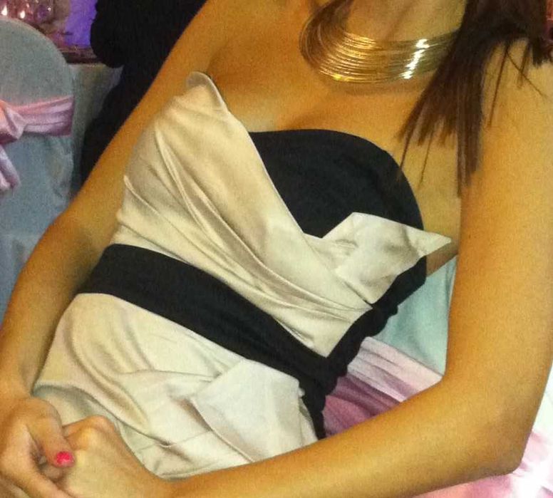 Rochie scurtă elegantă de petrecere