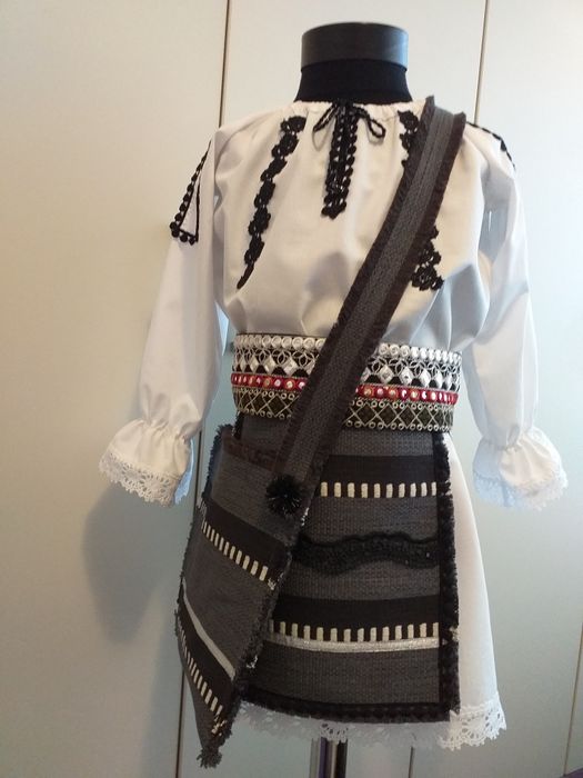 Costume populare copii 3-6 ani