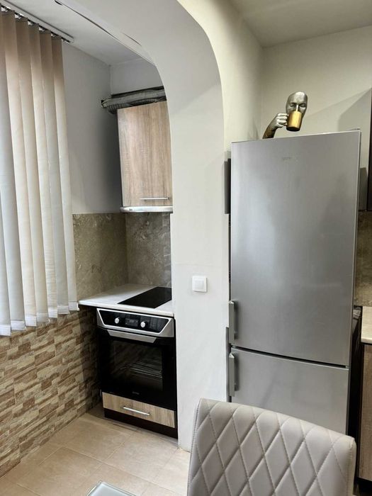 Дава се под наем Двустаен апартамент в София, Оборище - 38 кв.м за 650 € - Снимка #2