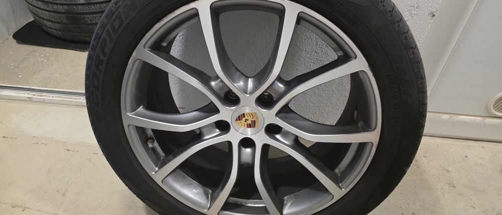 Porsche cayene sport джанти оригинал 21