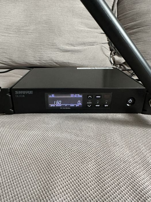 Se vinde reciver pentru instrument Shure qlxd