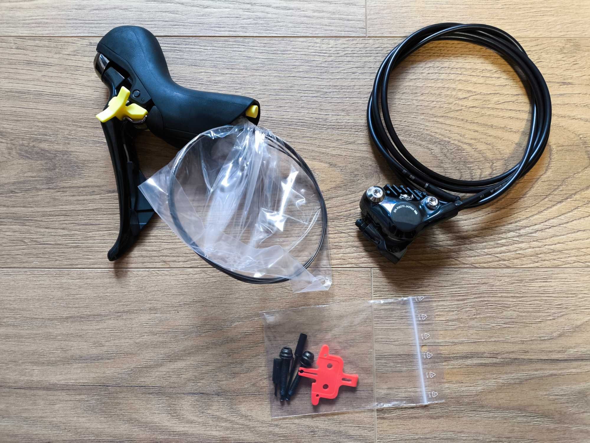 Maneta spate ergopower hidraulica Shimano Ultegra ST-R8020 + BR-R8070
