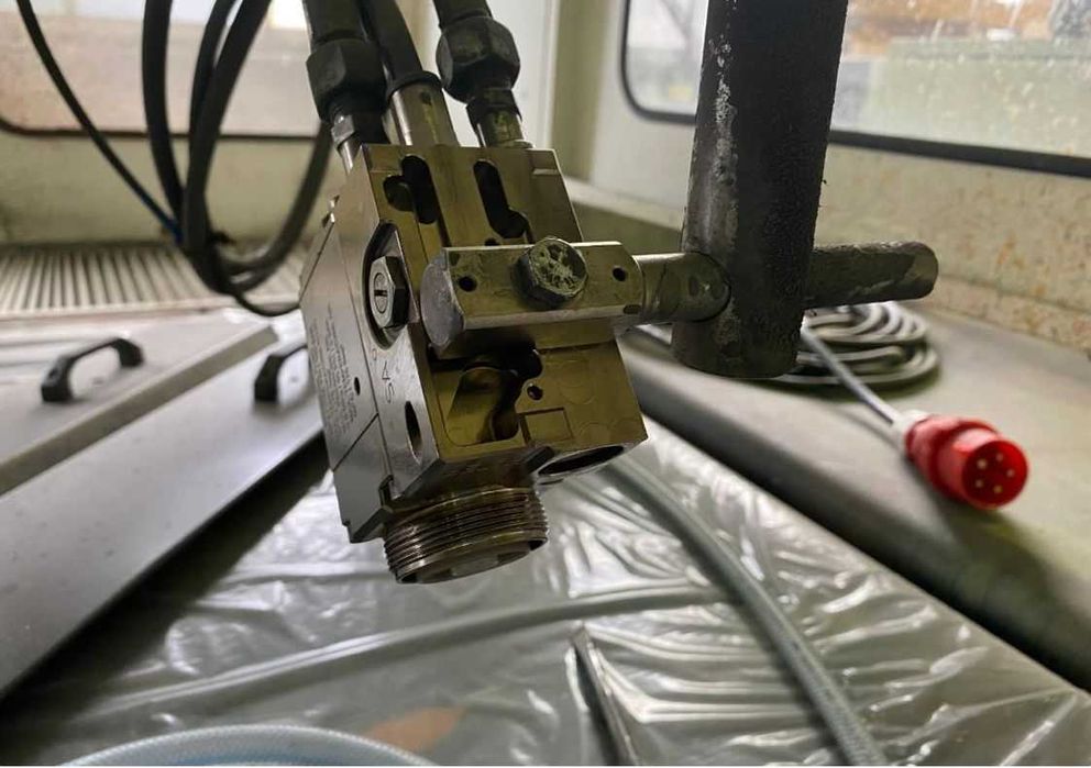 Robot cabina vopsire masina de vopsit automata industrial CONSPRAY