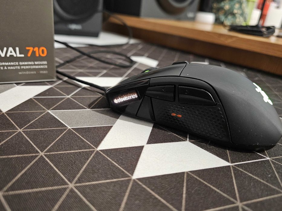 Mouse gaming SteelSeries Rival 710 – OLED, vibratii, RGB