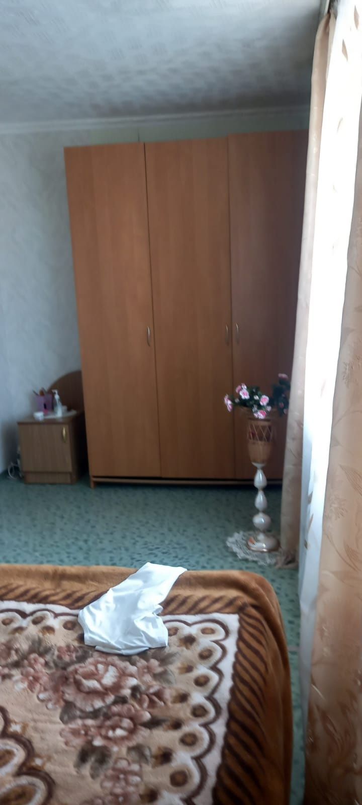 Продам двух комнатную квартиру
