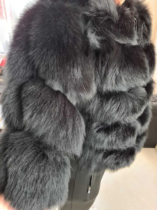 Haina Blana vulpe MODEL 2 in 1 neagra nouă dama