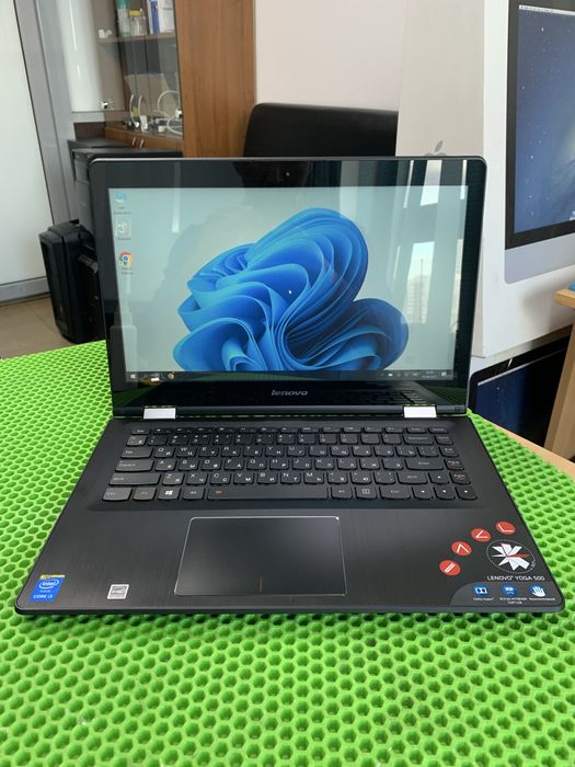 Сенсорный Ультрабук Lenovo Yoga 500. В новом состоянии.