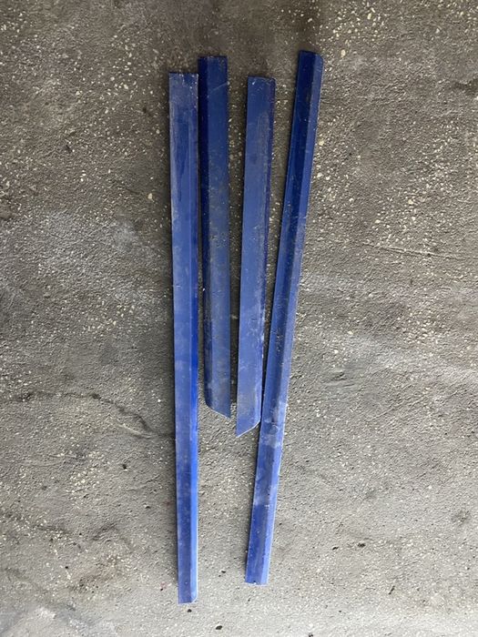 Praguri passat b6 bandou portiera passat b6