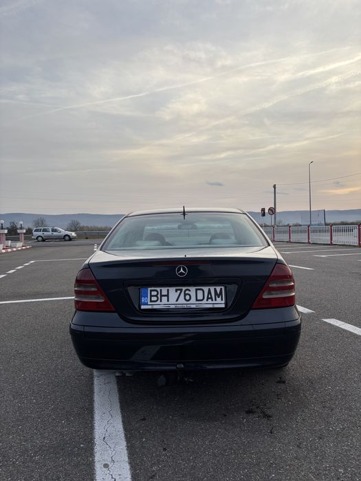 Mercedes c class w203