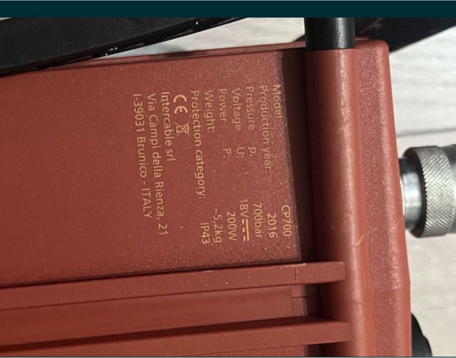 Presa profesionala taiere , intercable CP700