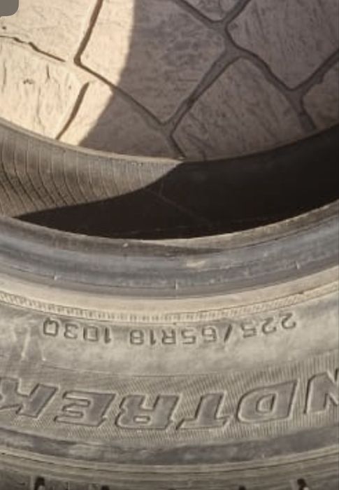 Продам зимние шины в хорошем состоянии